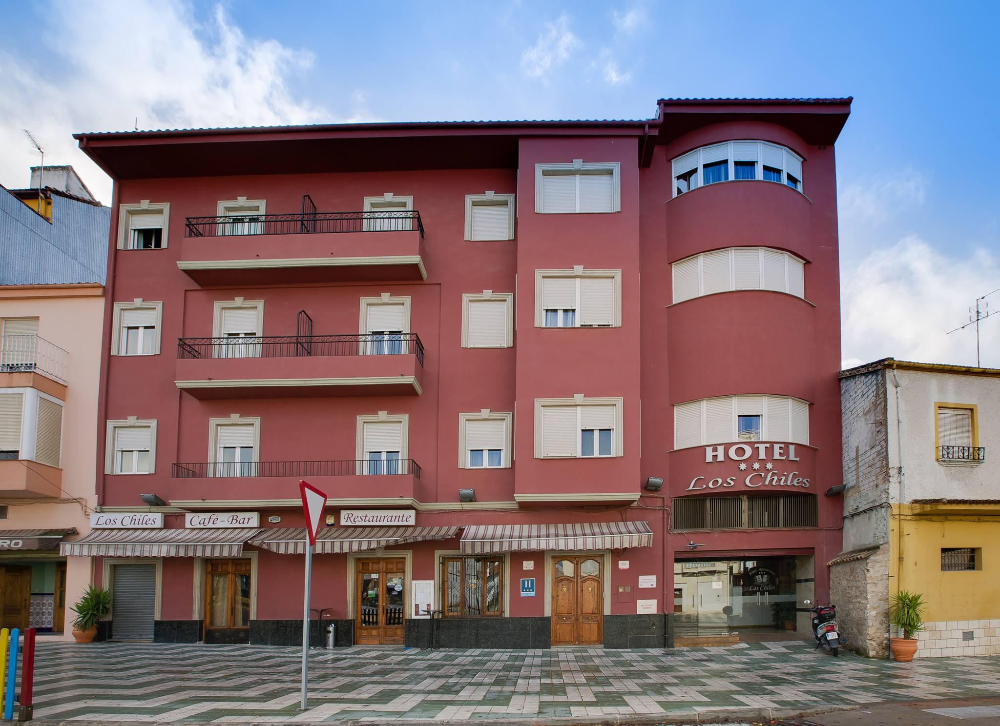 Hotel Los Chiles Villanueva Del Arzobispo Exterior foto